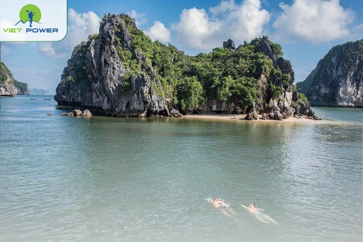 Swimming at Ba Trai Dao Beach