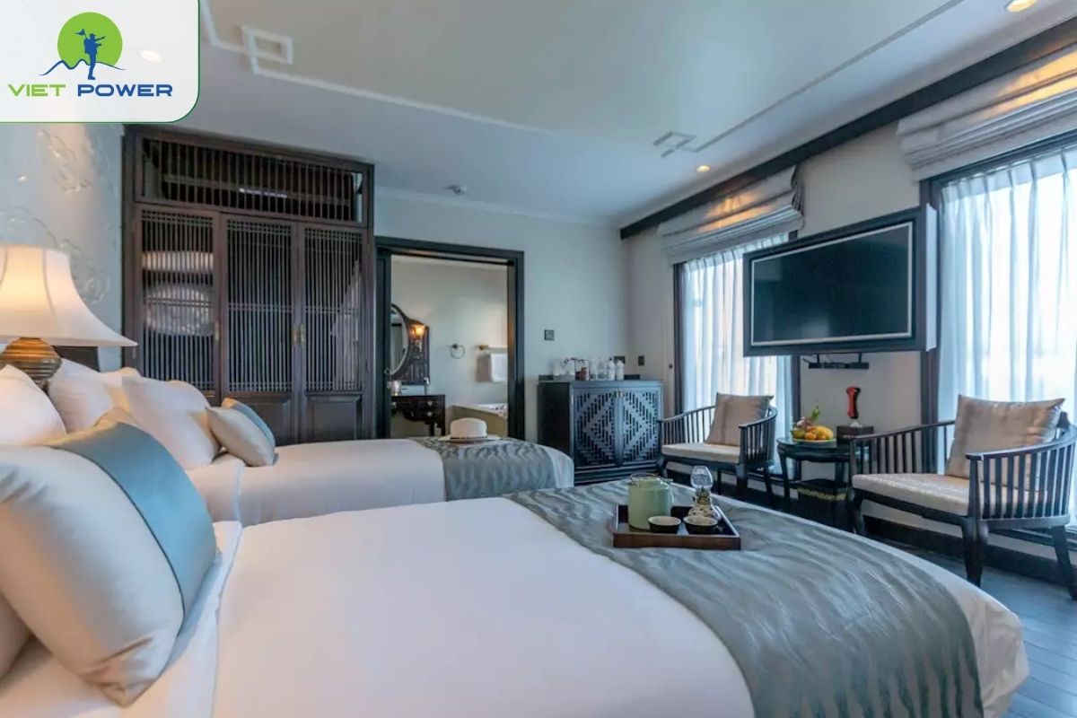 Imperial Suites (Moon & Cloud)