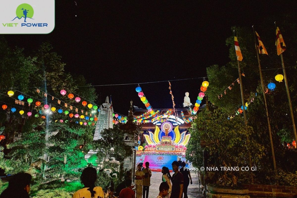 Lanterns and Festival Colors