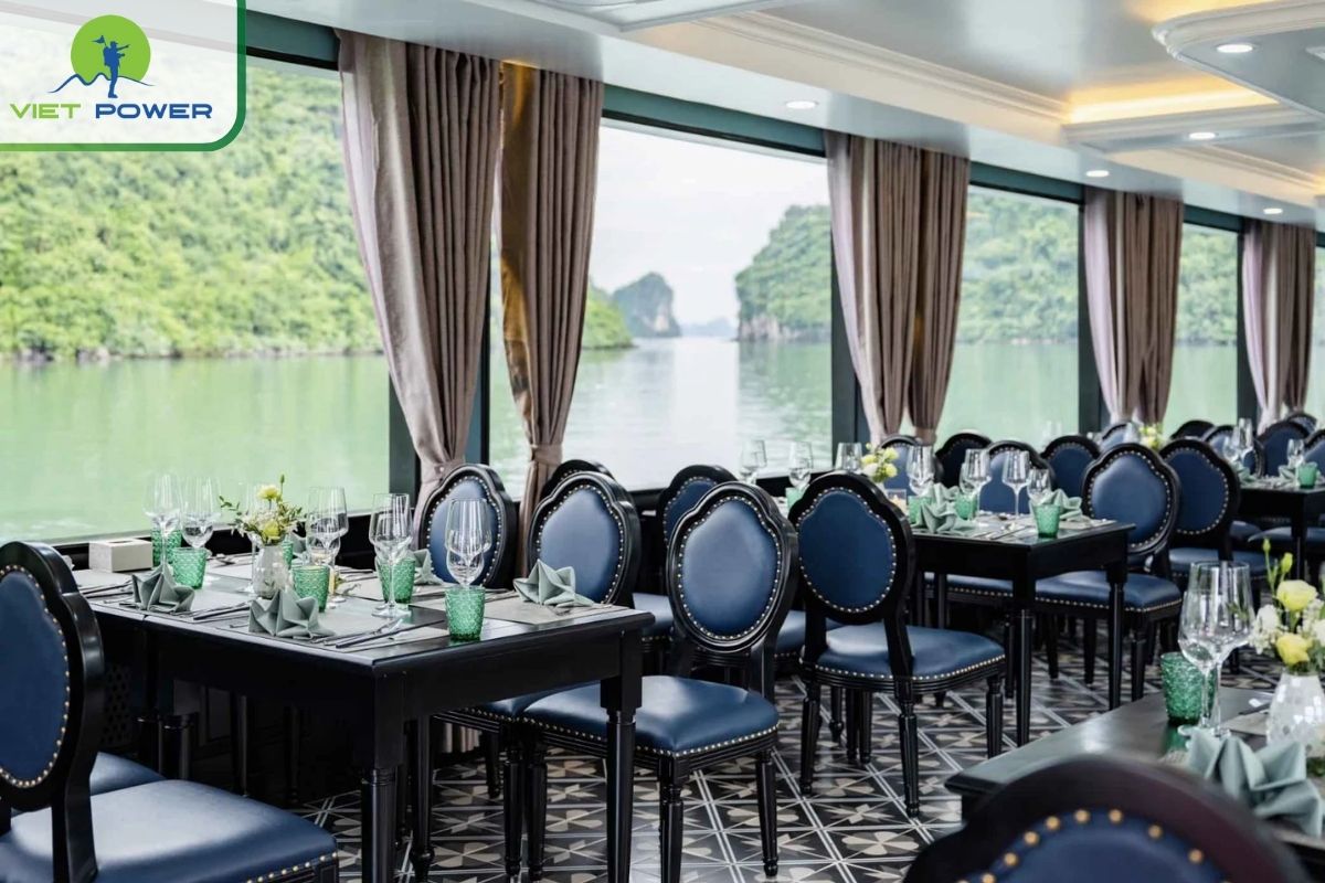 Fine Dining Restaurant & Lounge