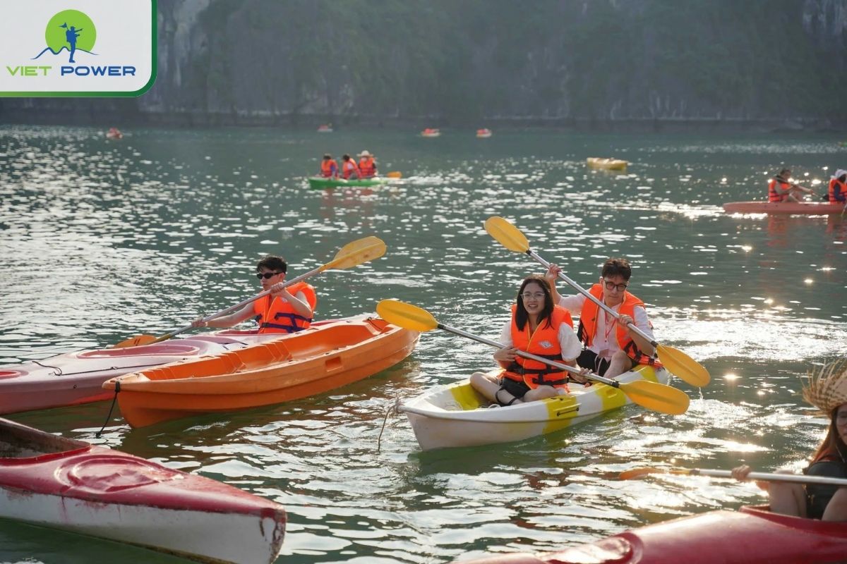 Paddle through the hidden corners of Lan Ha Bay