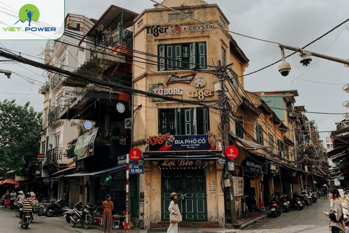 Visit the Old Quarter