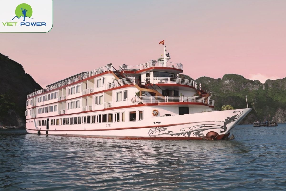 Crown Legend Premium Cruise