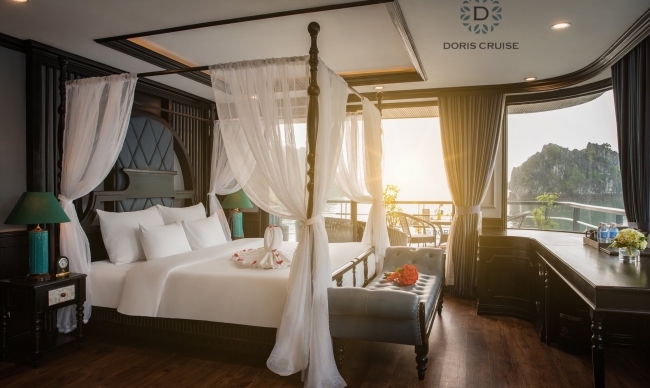 Executive Suite Sea View with Private Balcony