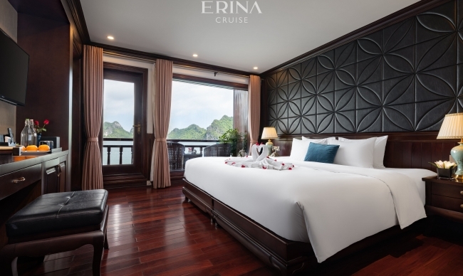 Senior Balcony Suite