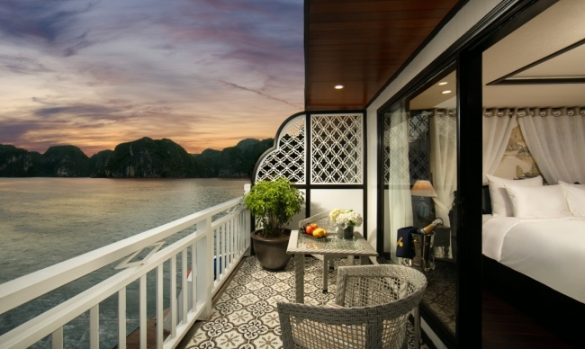 Royal Suite Terrace with Private balcony