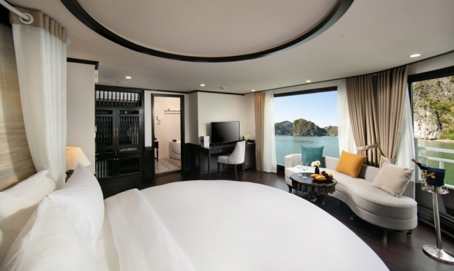 Royal Suite Terrace with Private balcony