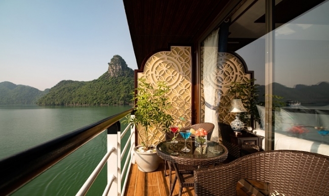 La Casta Regal Cruise