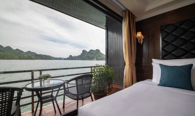 Triple Suite Balcony (2nd floor)