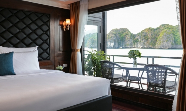 Suite Balcony (1st Floor)