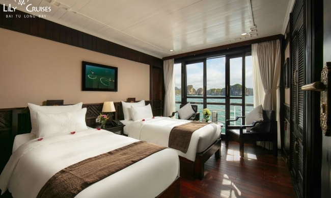 Deluxe Ocean View Cabin