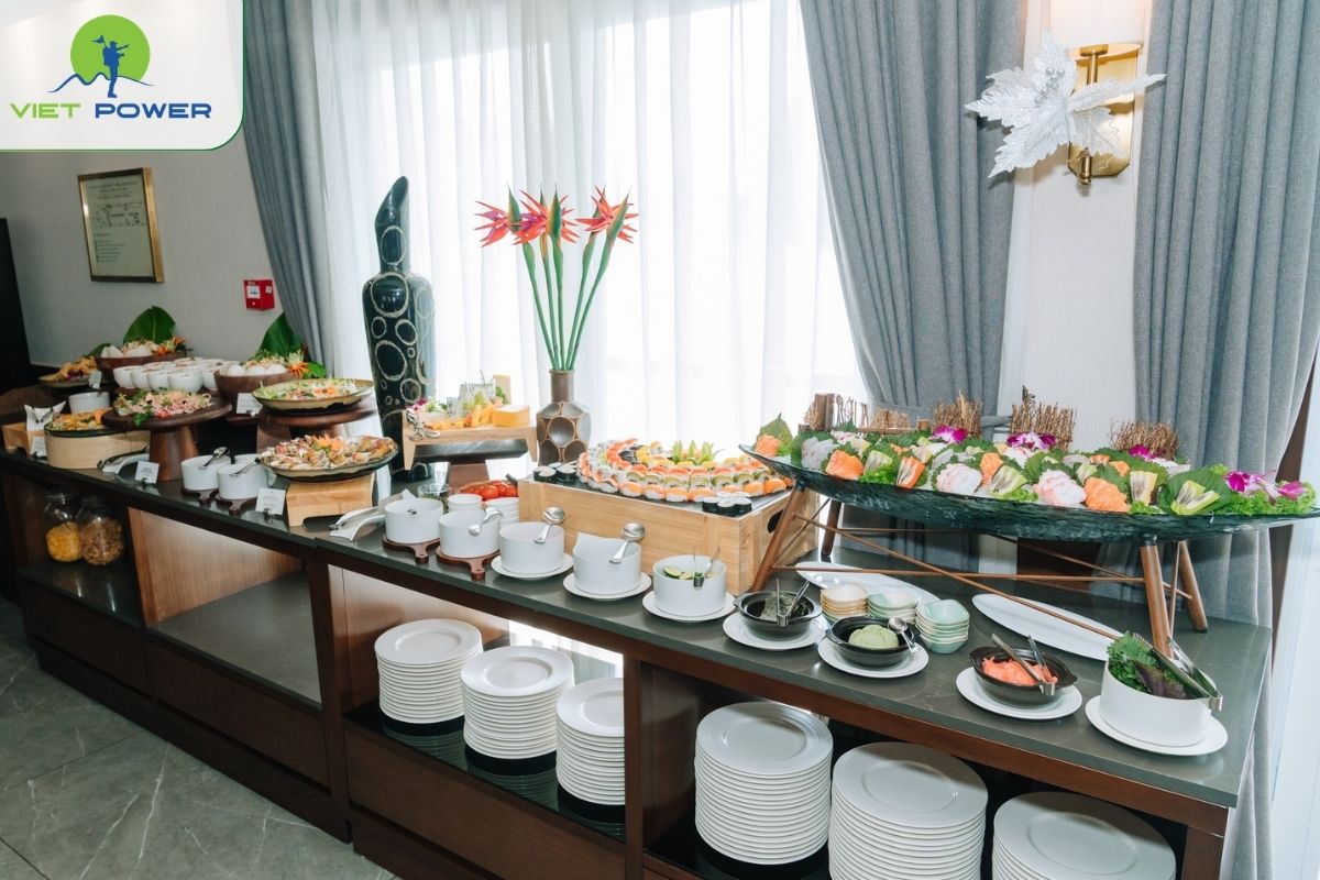 The À La Carte Dinner Experience (Asian–European Fusion)