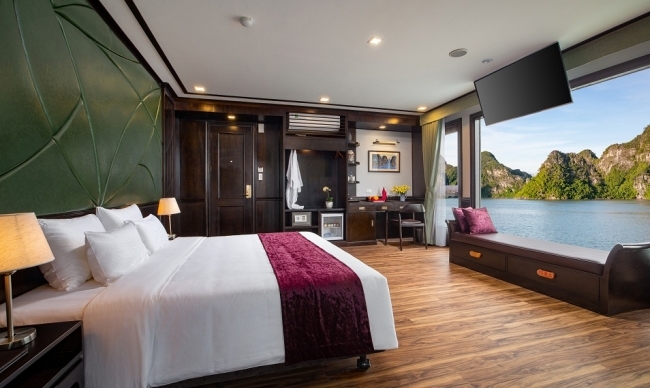 Peony Exclusive Suite Cabin