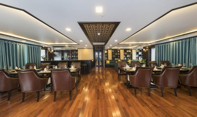 La Regina Legend Cruise