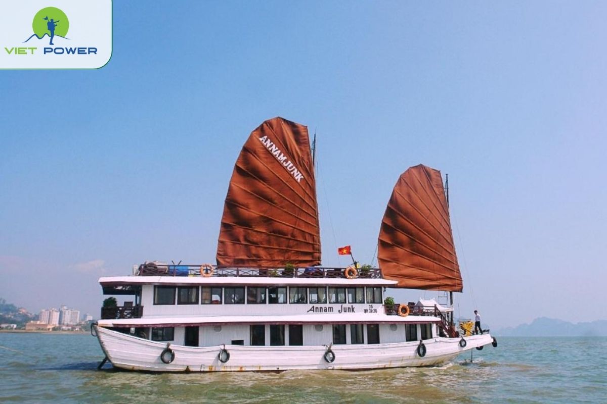 Halong Annam Junk