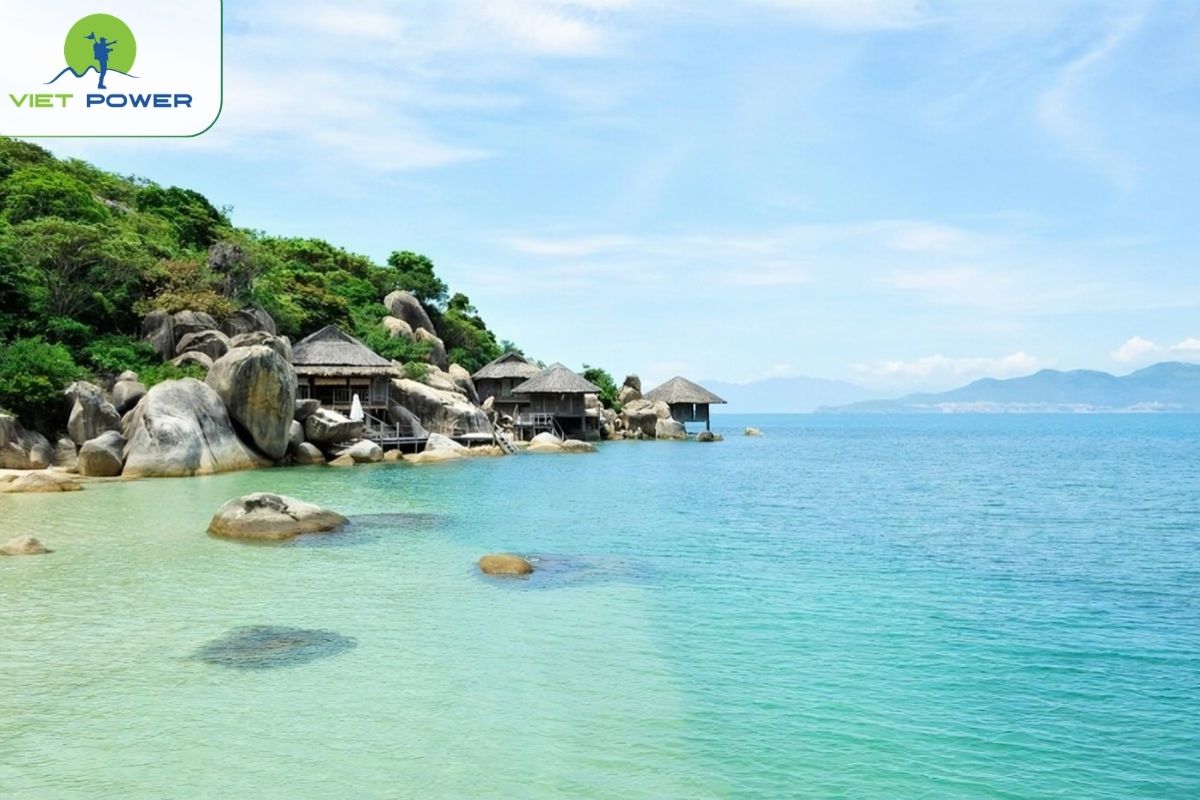 Ninh Van Bay