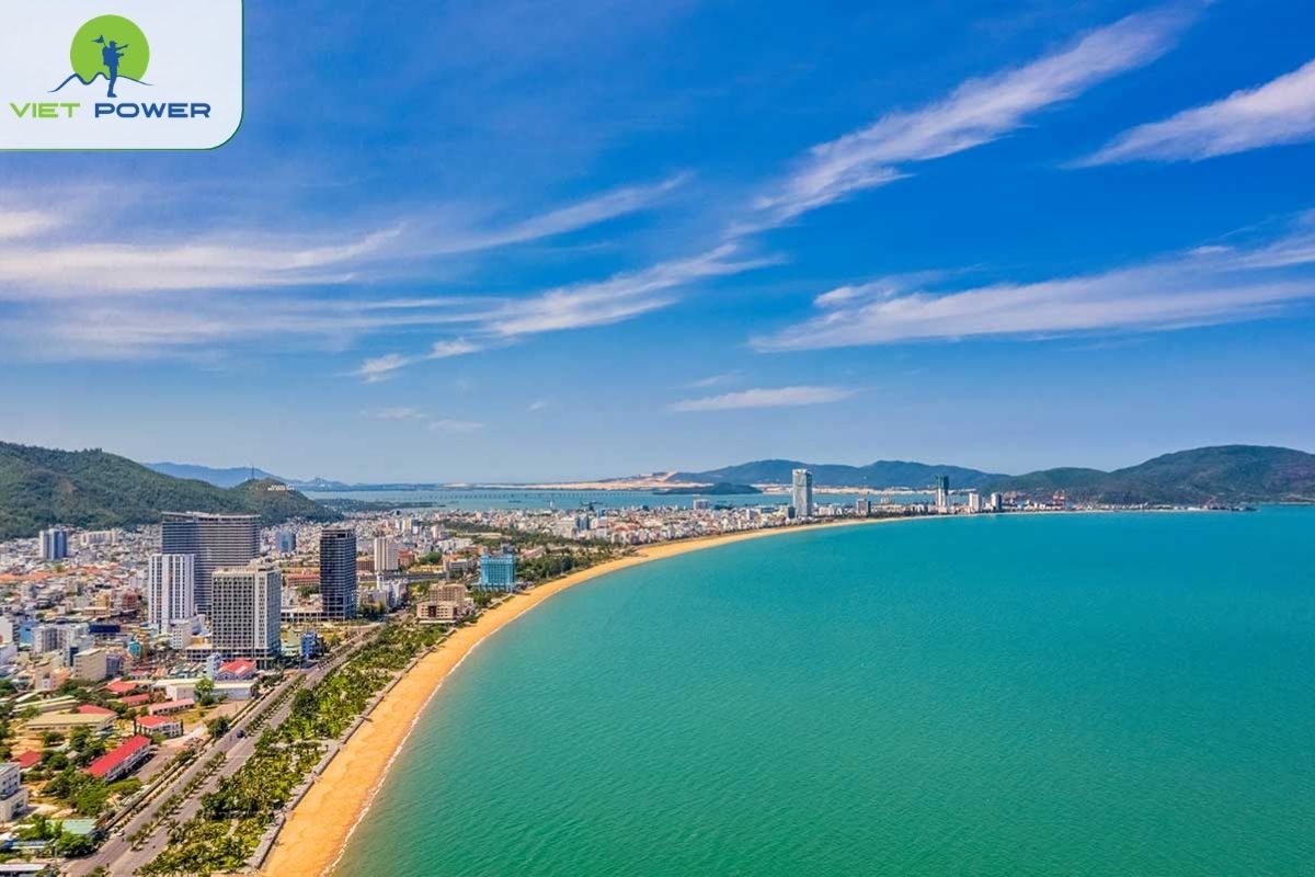 Destination Vibe: Developed Beach City or Emerging Hidden Gem?