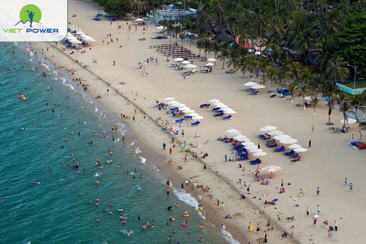 Swim and relax at Tran Phu Beach